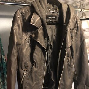 Women’s faux leather moto jacket